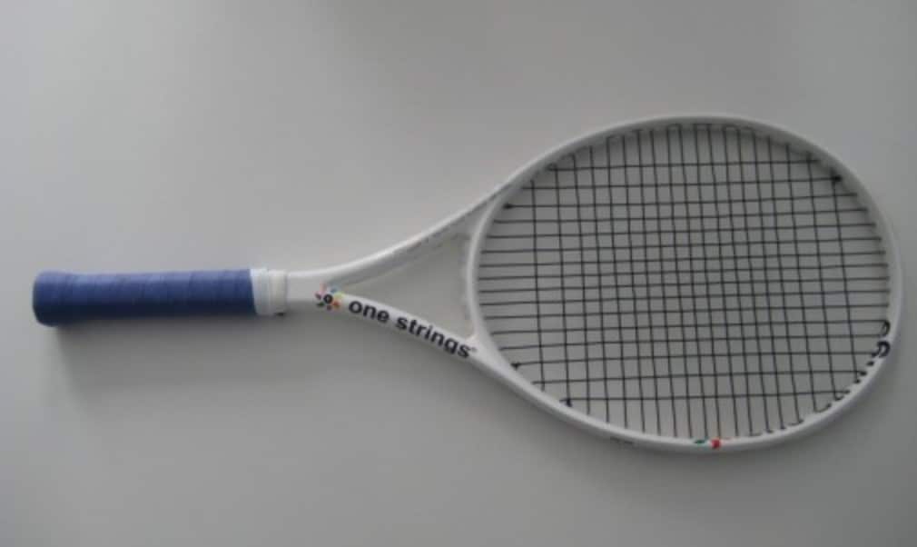 Italian brand One Strings recently launched in the US and are ready to introduce their new racket range to the UK. tennishead enjoyed an exclusive play-test with the Turbine 315 hereÈs our verdict_