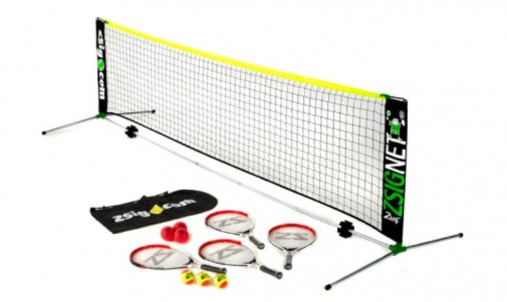 ZsigÈs Mini Tennis Family Set is great fun for all ages
